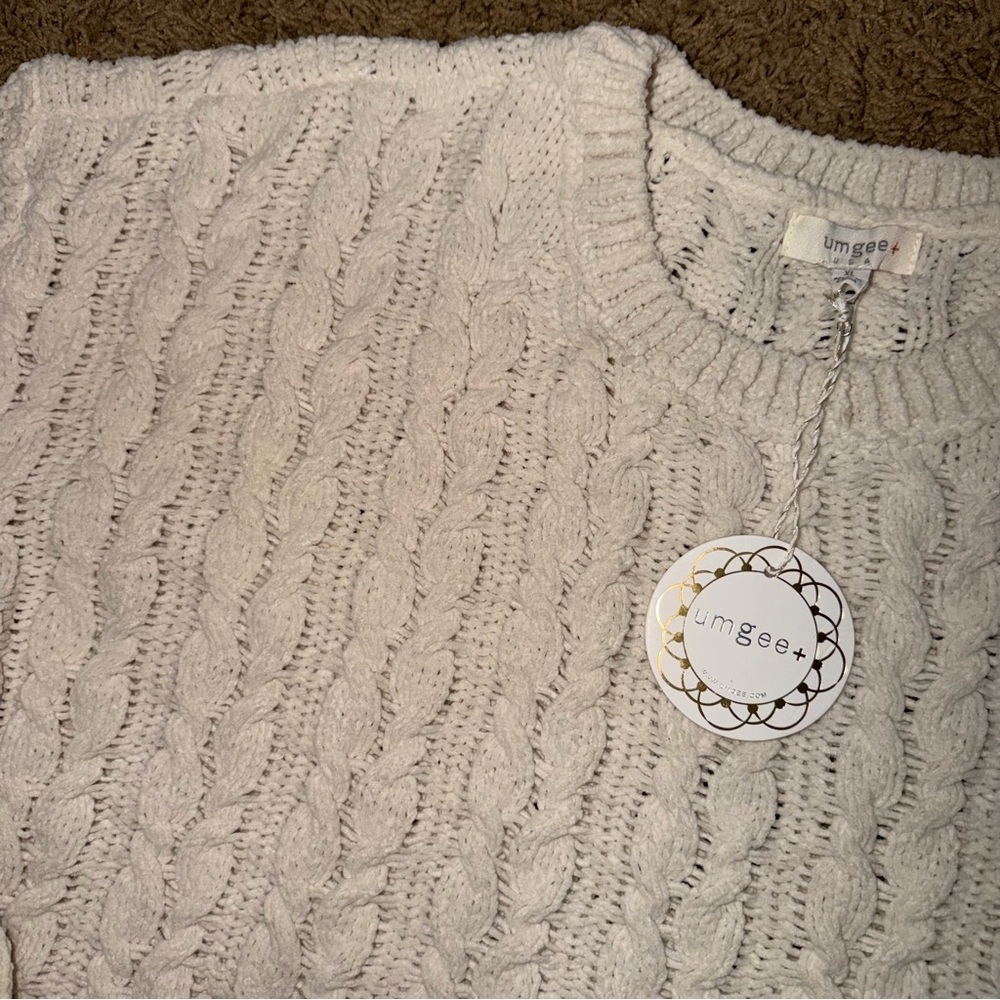 Women’s Umgee Knit Sweater Size XL - Picture 4 of 5